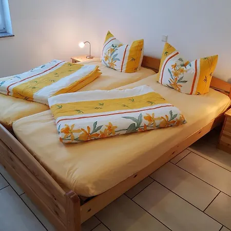 Ferienhaus Am Dorfteich Gahlkow #110956 * Loissin